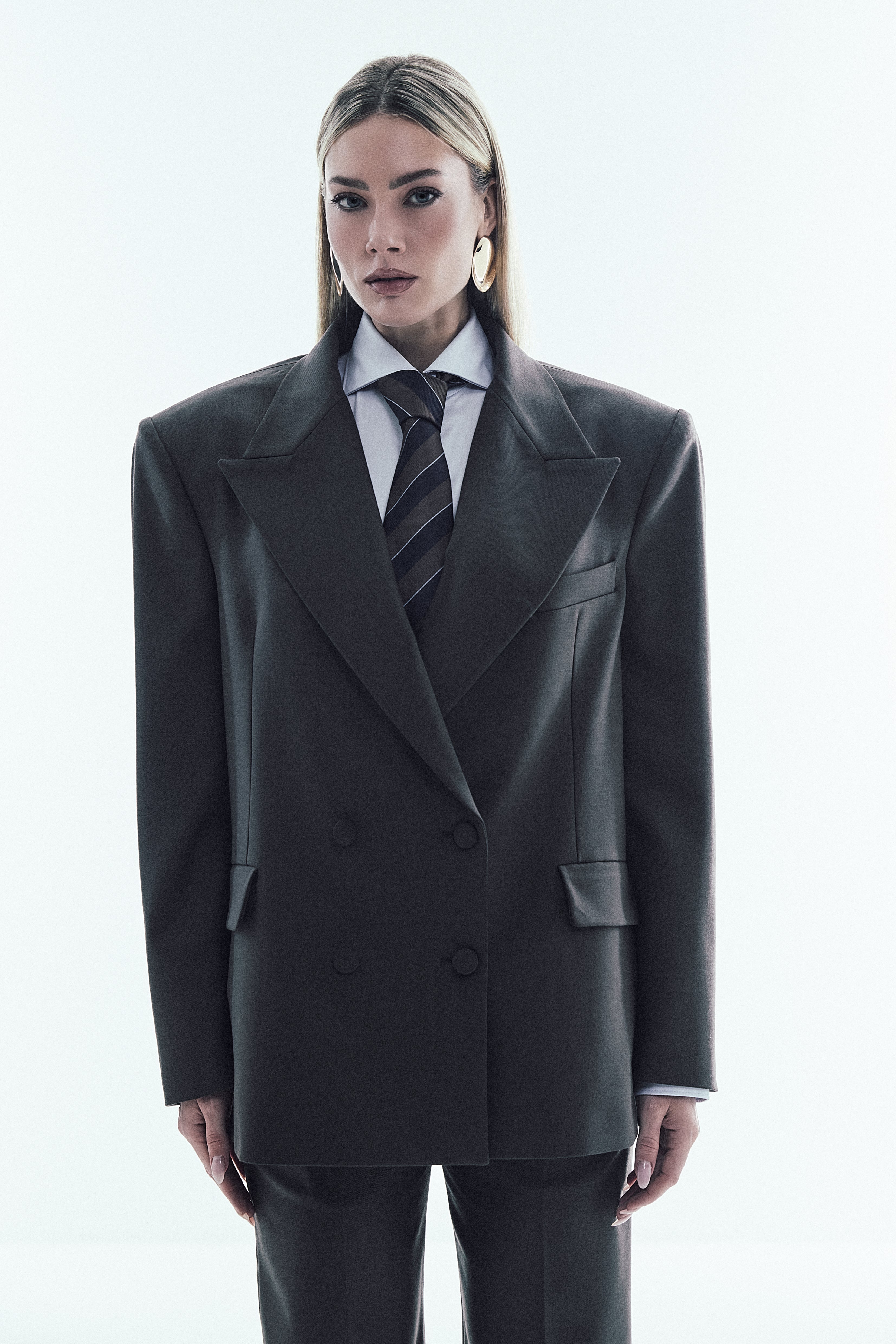 BLAZER DOPPIO PETTO CON SPALLA STRUTTURATA